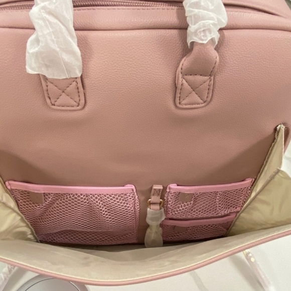 Designer Luxury Diaper Bag (Mauve Pink 💖) FULL SIZE - Picture 7 of 12